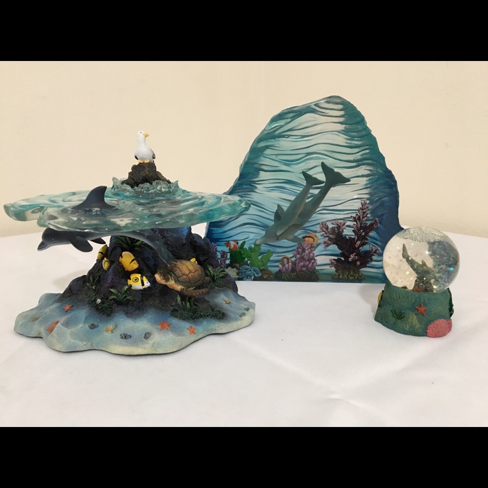 Wyland figurines sea life dolphins bird globe